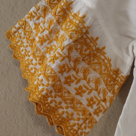 Peasant Blouse - Picture 2 of 5